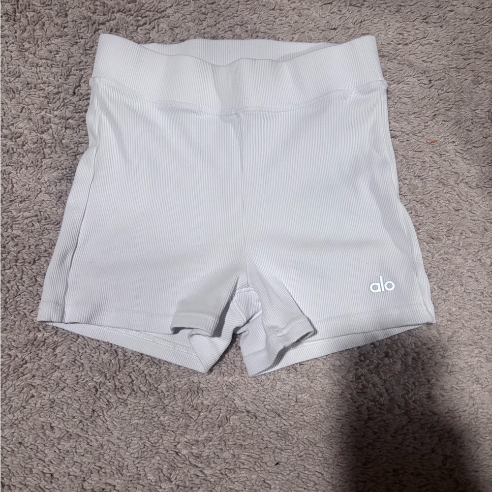 ALO Yoga Women's White Shorts